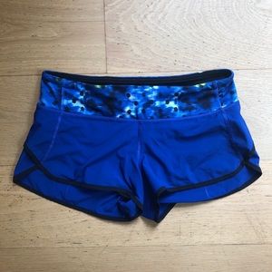 Blue lululemon speed up short 2.5”